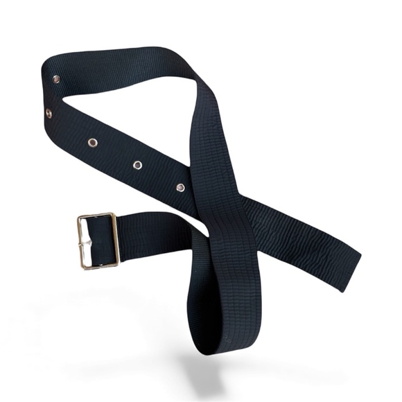 Women's Accent Fabric Belt Black w/Gold Hardware 45.5" Classic Accessory - Picture 3 of 3